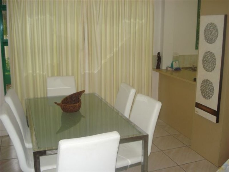 Alexandra Headland QLD 4572