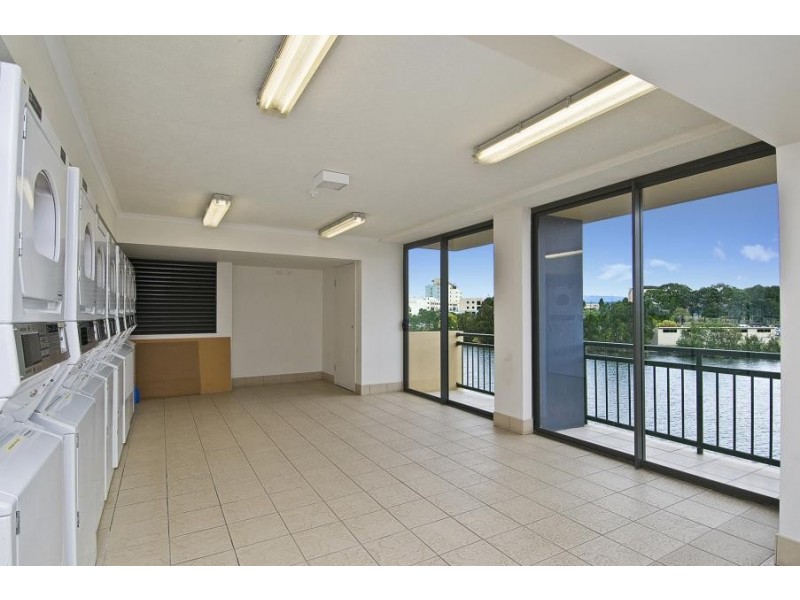 25 Lake Orr Drive, Varsity Lakes QLD 4227