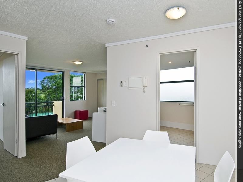 25 Lake Orr Drive, Varsity Lakes QLD 4227