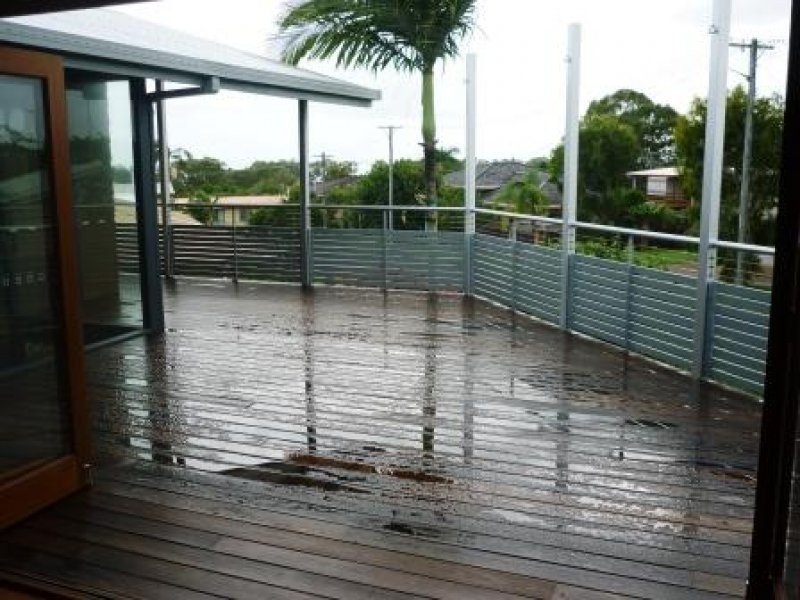 2 CULLEN AVE, Hervey Bay QLD 4655