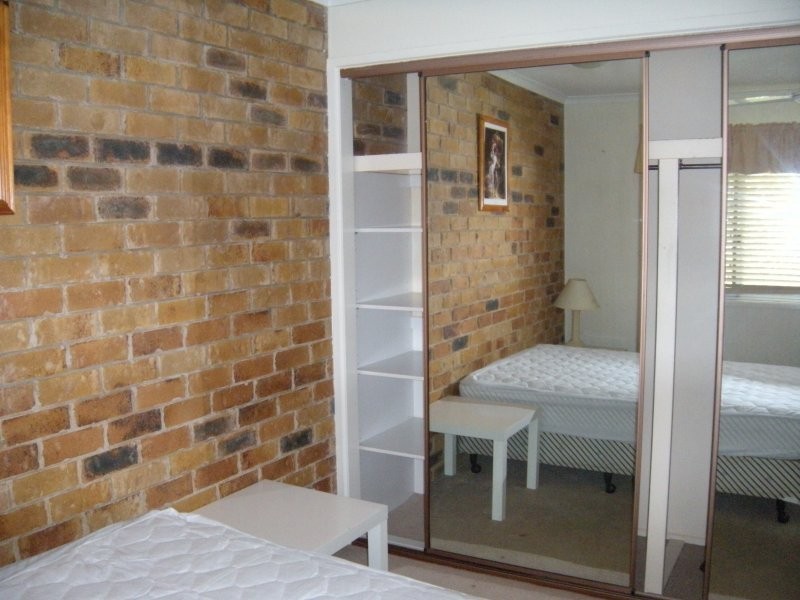 Unit 24/39 Barrett St, Robertson QLD 4109