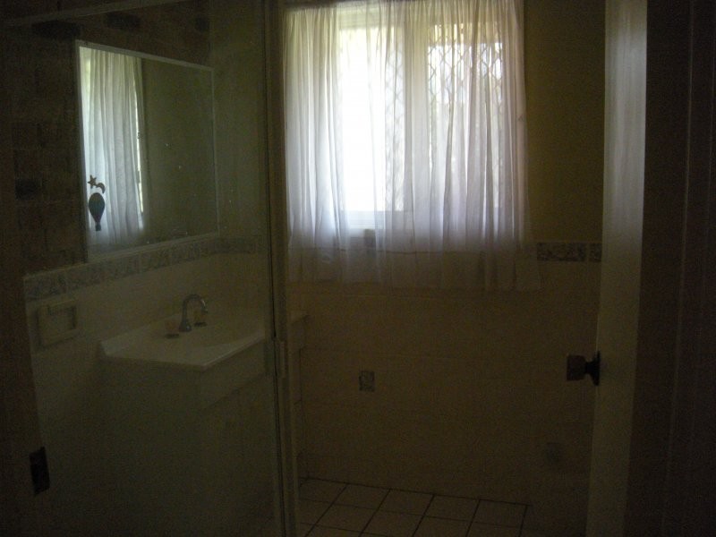 Unit 24/39 Barrett St, Robertson QLD 4109