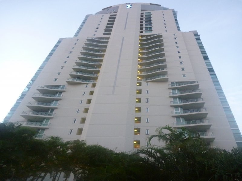 40 RIVERVIEW PDE, Surfers Paradise QLD 4217