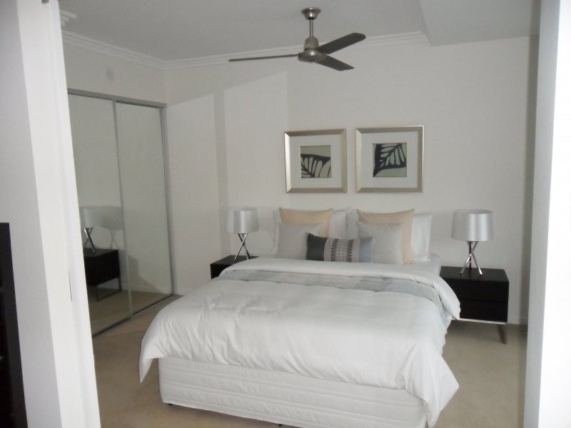 38/53 Darrambal, Surfers Paradise QLD 4217