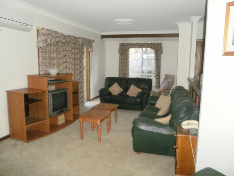 4/14 Barrett St, Robertson QLD 4109