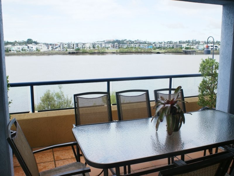39 Vernon Terrace, Teneriffe QLD 4005