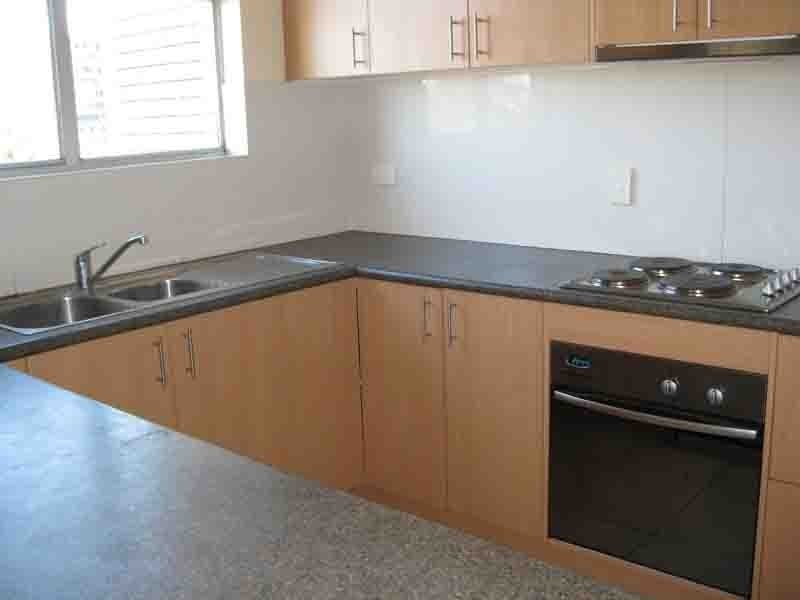 25/36 Jerdanefield St, St Lucia QLD 4067