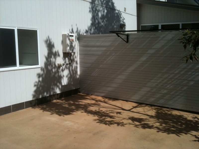 71 Elizabeth st, Urangan QLD 4655