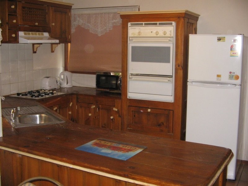 14 Barrett St, Robertson QLD 4109