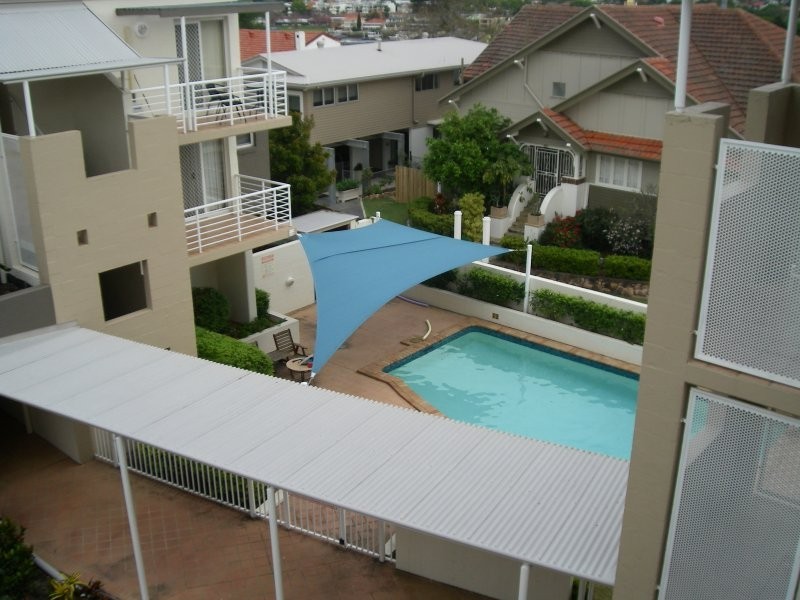 15/92-96 Norman Crescent, Norman Park QLD 4170