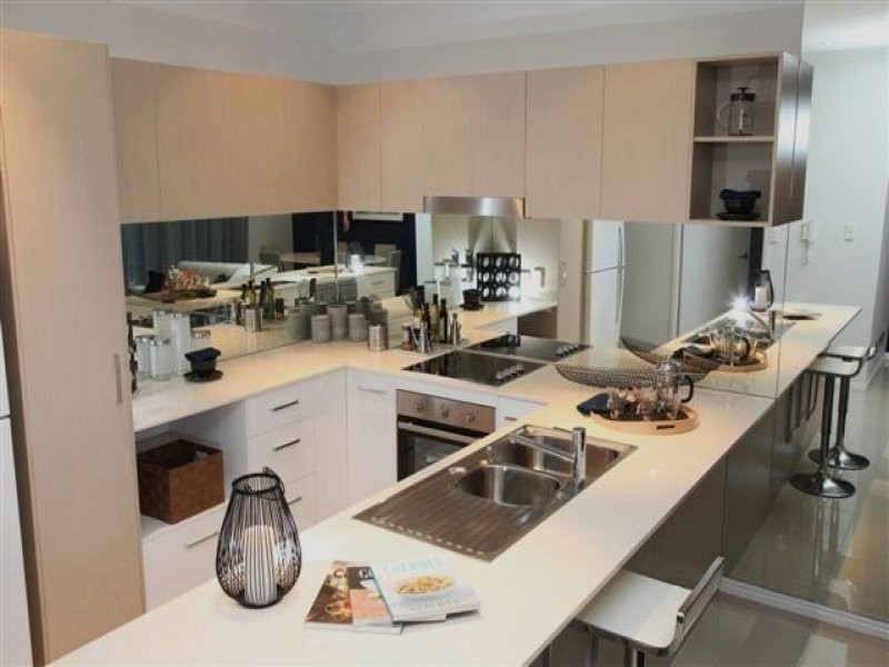 1 / 430 Pine Ridge Road, Runaway Bay QLD 4216