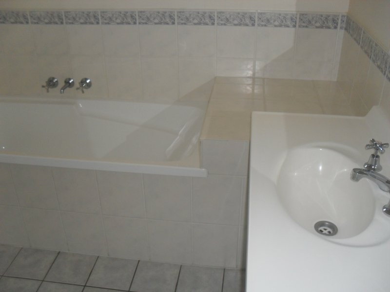 Camira QLD 4300
