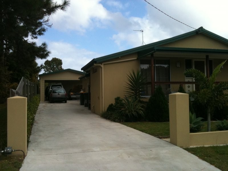37 Neils st, Pialba QLD 4655