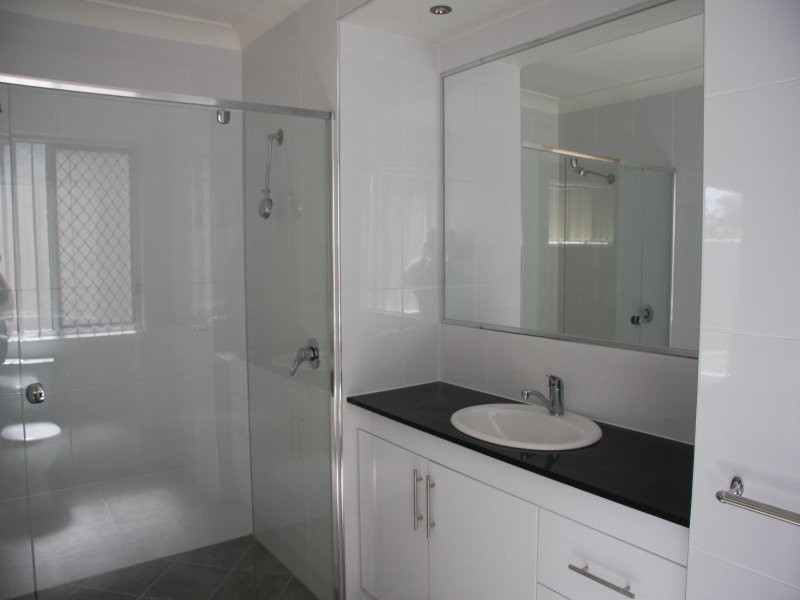 mandarin street, Coopers Plains QLD 4108