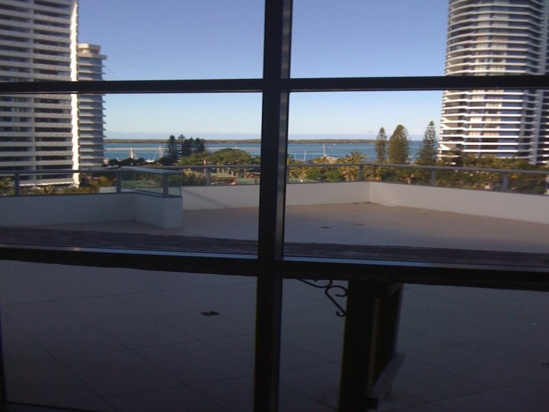 28 Bayview Street, Runaway Bay QLD 4216