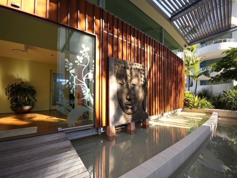 28 Bayview Street, Runaway Bay QLD 4216