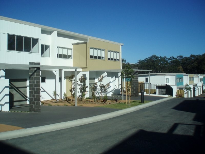 1 / 430 Pine Ridge Road, Coombabah QLD 4216