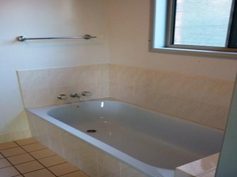 14 Toohey Crt, Hervey Bay QLD 4655