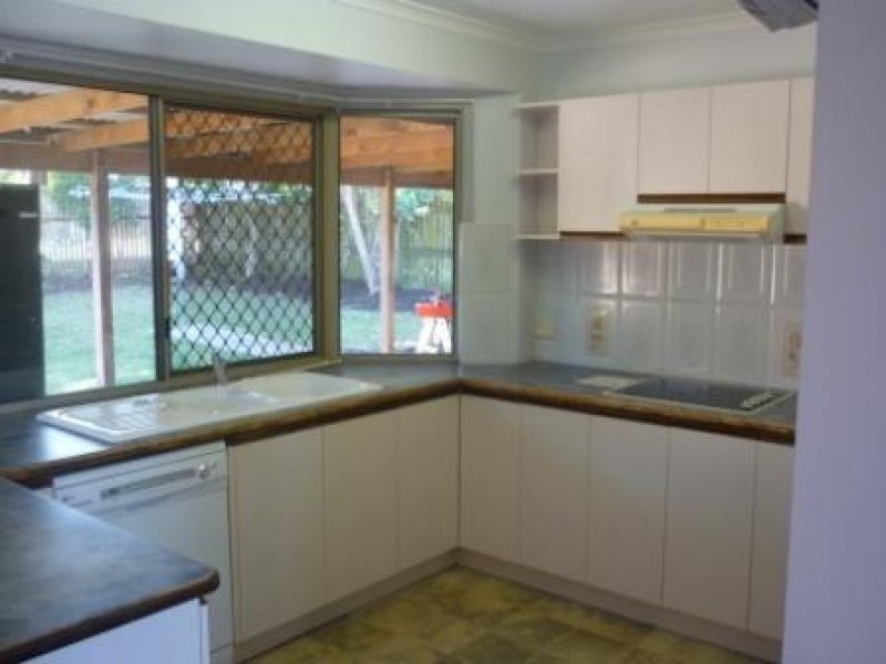 14 Toohey Crt, Hervey Bay QLD 4655