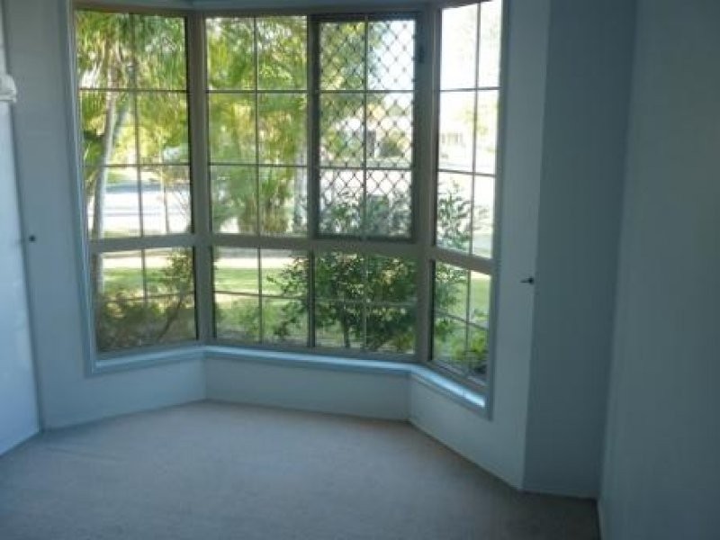 14 Toohey Crt, Hervey Bay QLD 4655