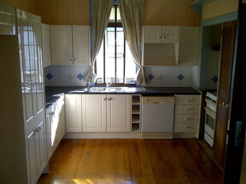 20 Belgrave Street, Balmoral QLD 4171