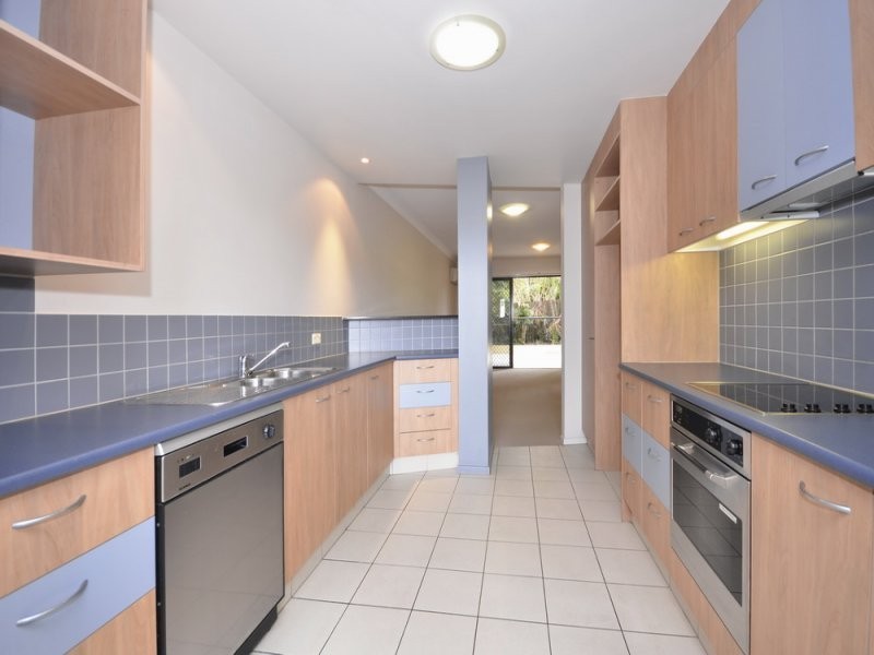 Unit 13 / 70 Norman Crescent, Norman Park QLD 4170