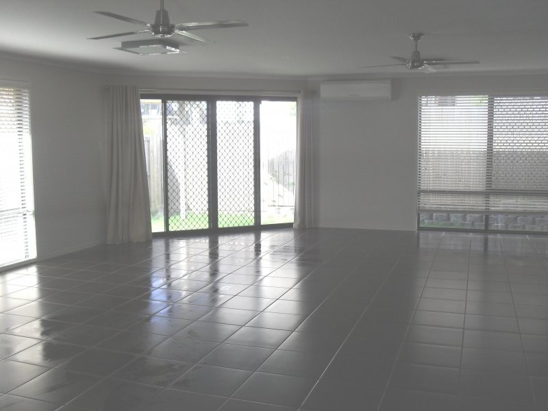 Springfield Lakes QLD 4300
