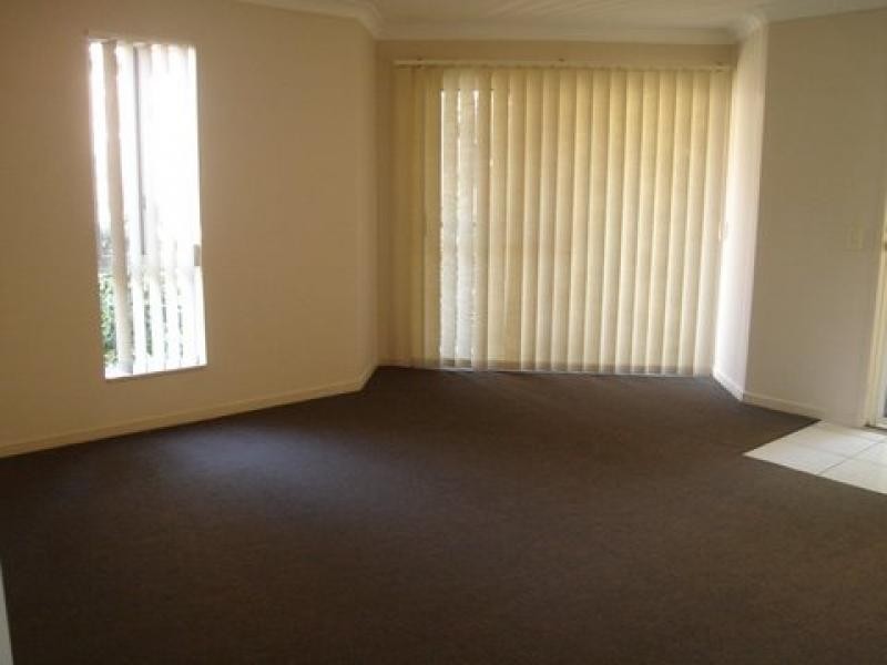 6 Buddy Holly Close, Parkwood QLD 4214