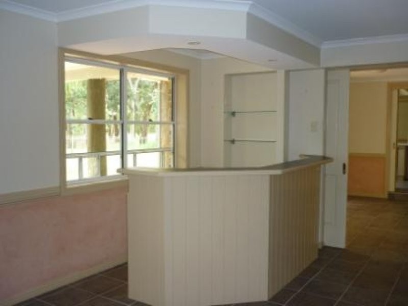 4 Howea Crt, Dundowran Beach QLD 4655