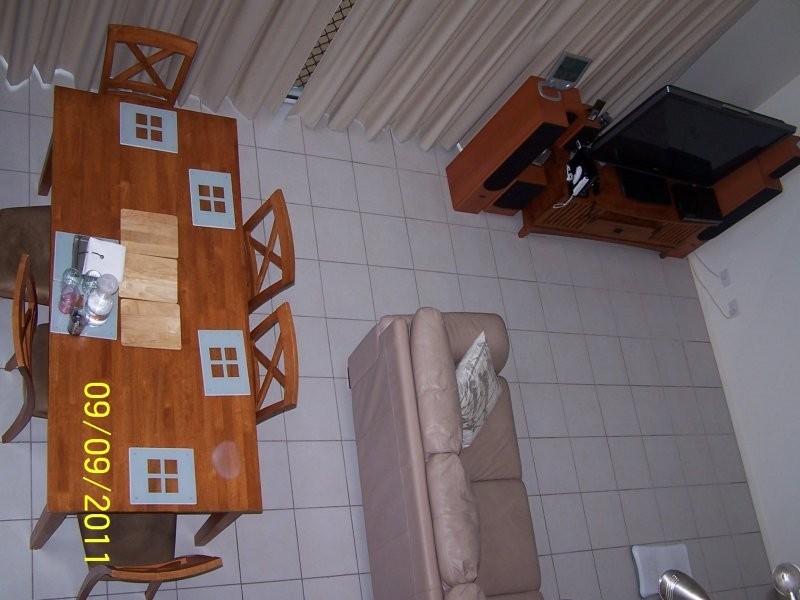 71 Elizabeth st, Urangan QLD 4655