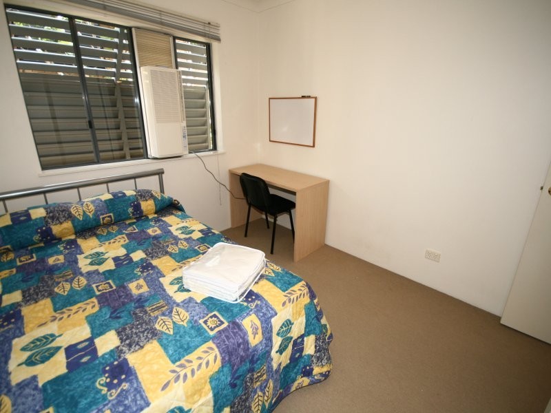 300 Sir Fred Schonell Drive, St Lucia QLD 4067
