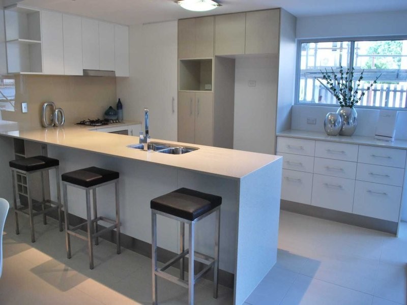 53 Darrambal, Chevron Island QLD 4217