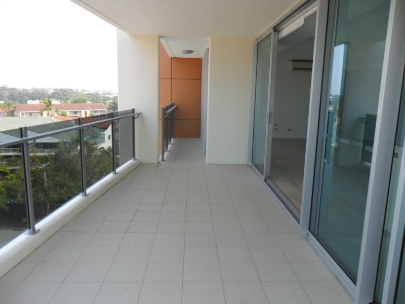 53 Darrambal, Chevron Island QLD 4217