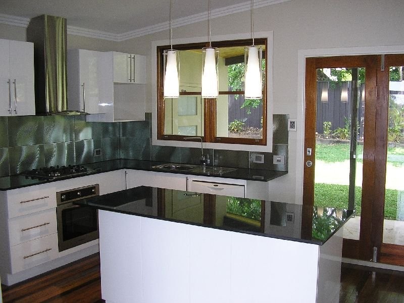 15 Leyton Street, Grange QLD 4051