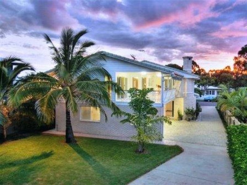 44 Long St, Point Vernon QLD 4655