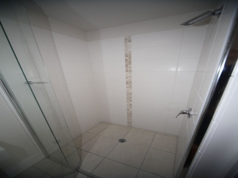 221 Sir Fred Schonell Drive Sir Fred Schonell Drive, St Lucia QLD 4067