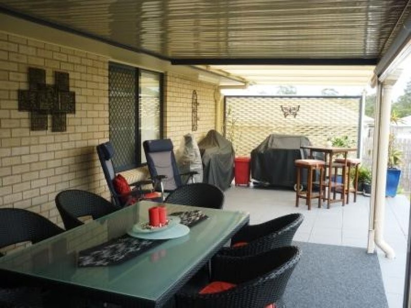 72 Moonstone Drive, Urangan QLD 4655