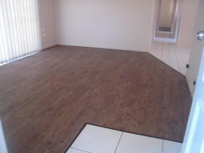 6 Buddy Holly Close, Parkwood QLD 4214