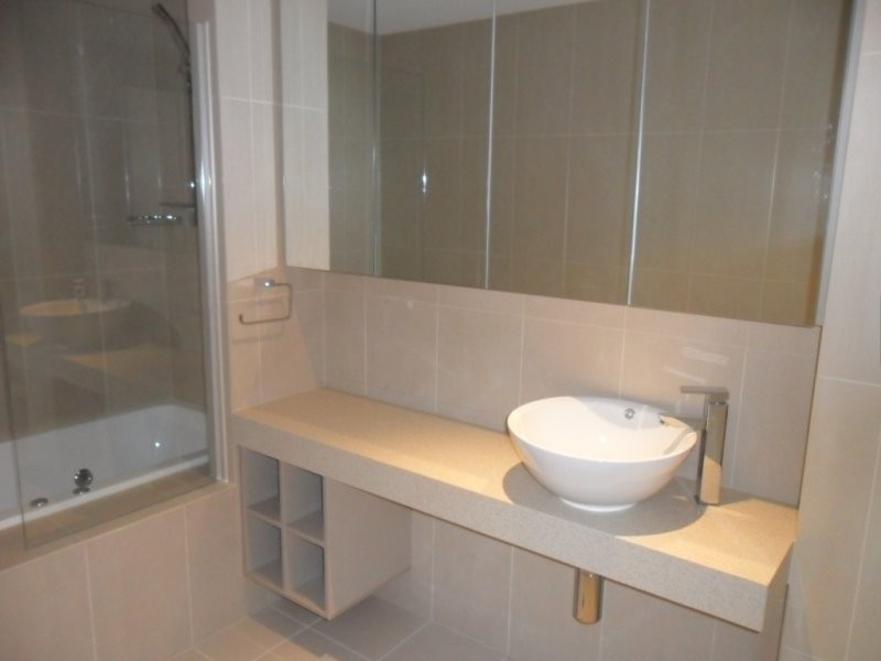 53 Darrambal, Surfers Paradise QLD 4217