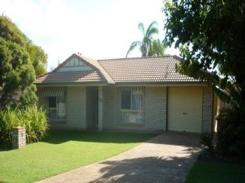 55 Pulgul Street, Urangan QLD 4655