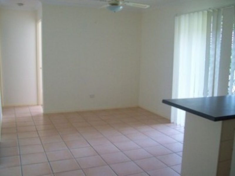 55 Pulgul Street, Urangan QLD 4655