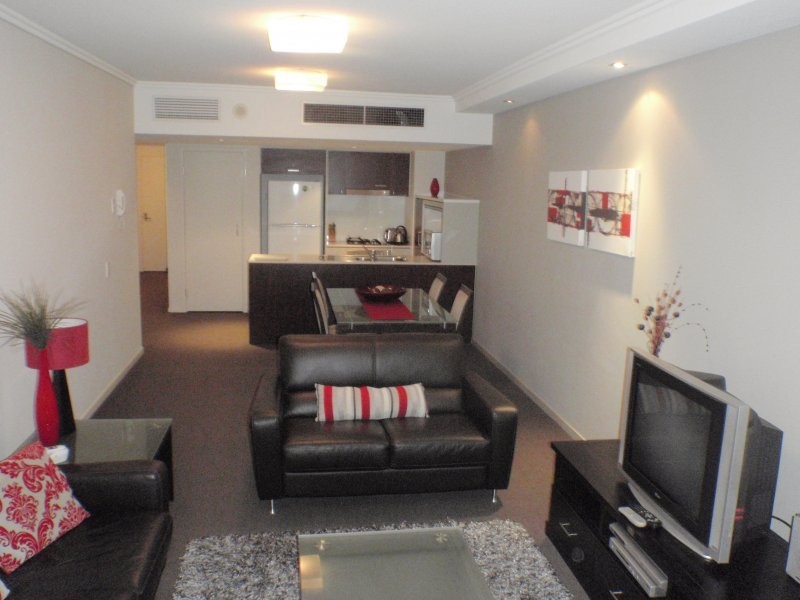 22 Barry Pde, Brisbane QLD 4000