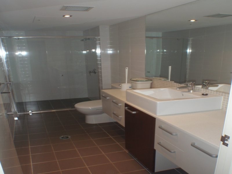 22 Barry Pde, Brisbane QLD 4000