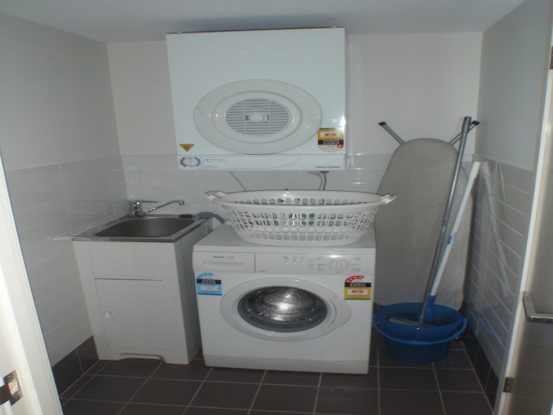 22 Barry Pde, Brisbane QLD 4000