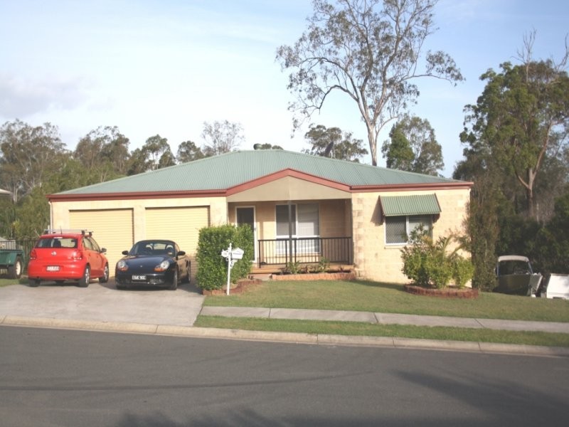15 Crestridge Crescent, Morayfield QLD 4506