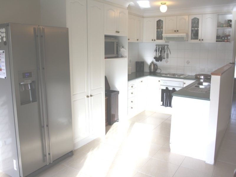 15 Crestridge Crescent, Morayfield QLD 4506