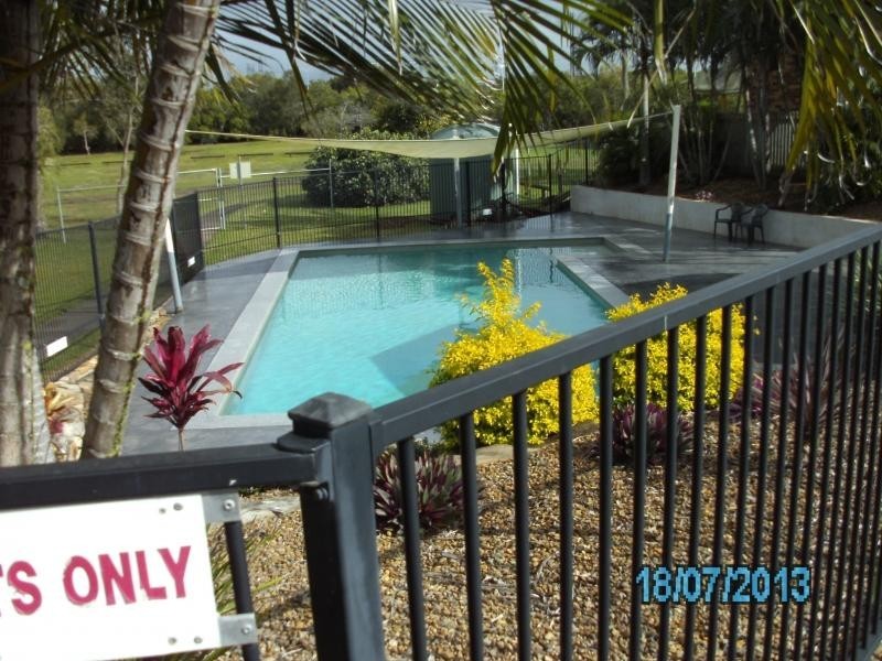 19 Doughboy Pde, Hemmant QLD 4174