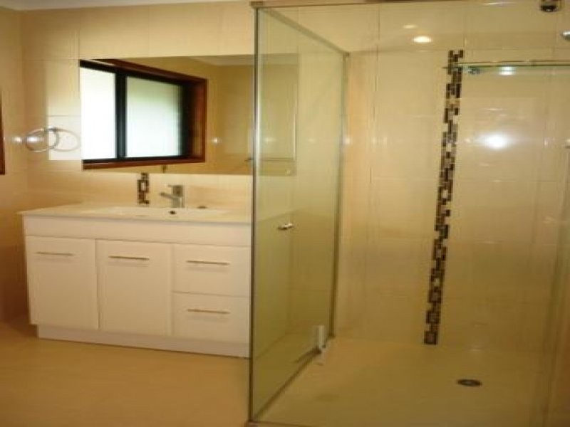 2 Tradewind Close, Hervey Bay QLD 4655