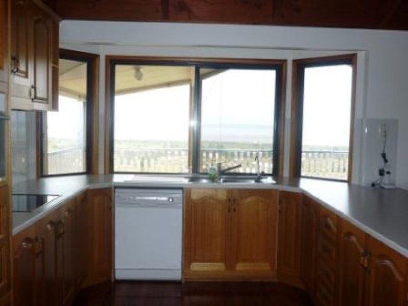 2 Tradewind Close, Hervey Bay QLD 4655