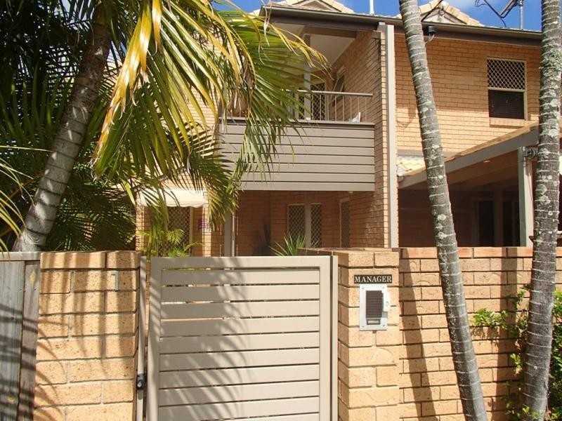 29-31 Tarcoola Ave, Mooloolaba QLD 4557